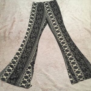 Chocolate Boot Cut Knit Pants, Spandex/Cotton, Black and Cream Bohemian Size S